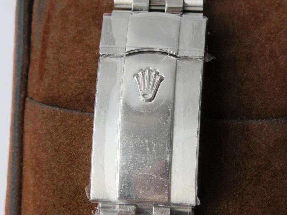VSF Rolex Date Just Replica 41 White Dial Roman Numerals - Image 8