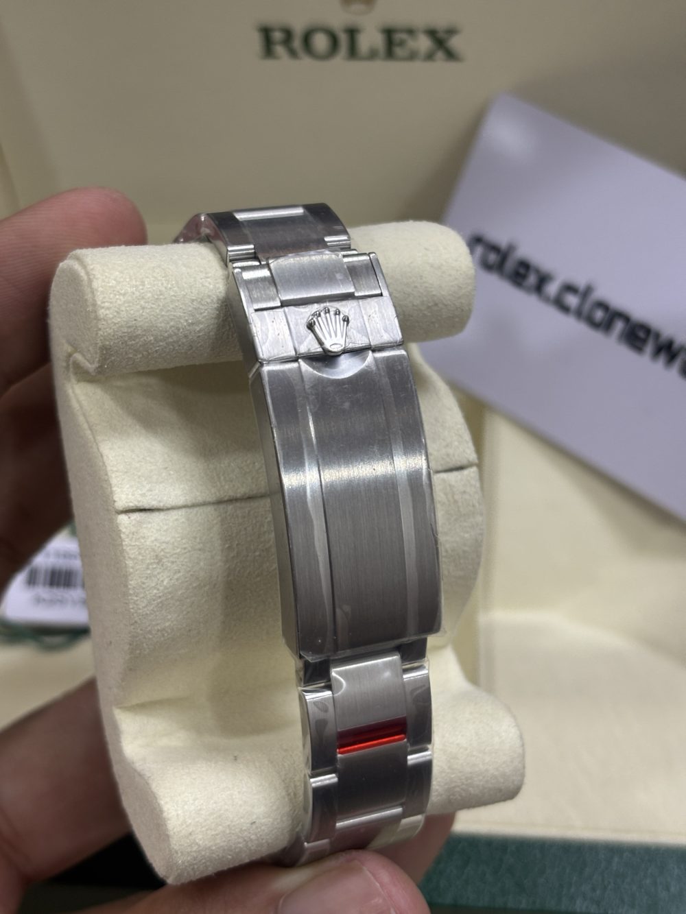 1:1 Best Fake Rolex Submariner Hulk Replica 116610 3235 Movement - Image 7