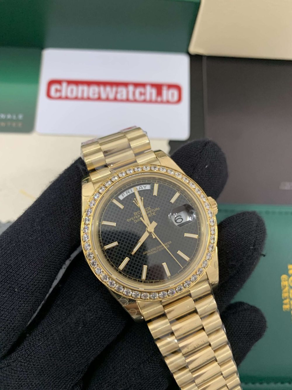Super Fake Rolex Day Date 40 Replica Yellow Gold Diamond Bezel
