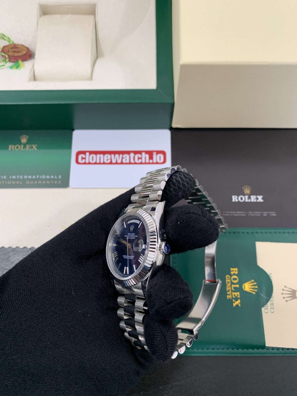 1:1 Knock Off Rolex Day date Clone 40 Blue Dial Swiss 3235 Movement Replica - Image 4