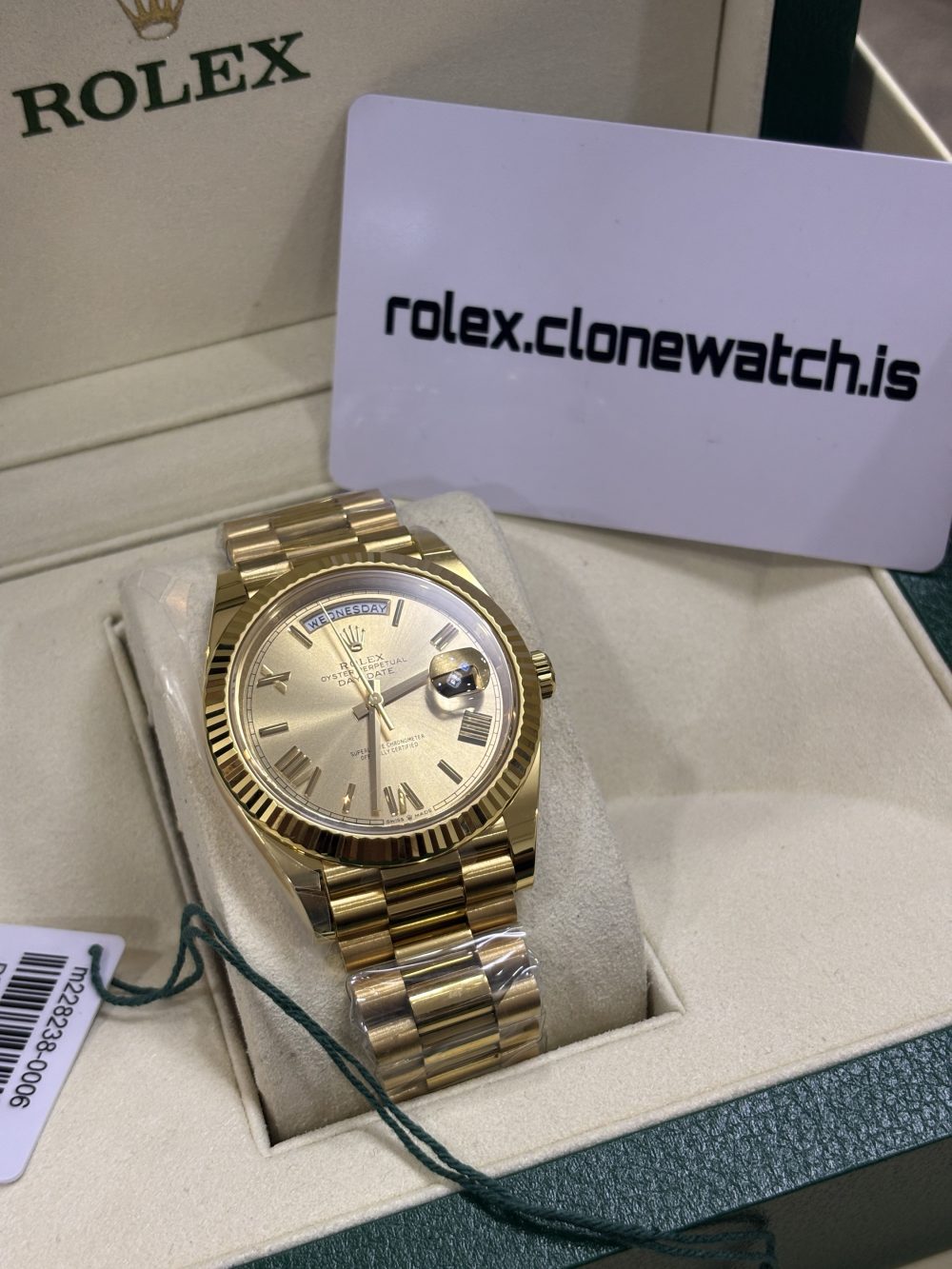 Superclone Rolex Day Date 40 228235 Yellow Gold Champange Dial - Image 2