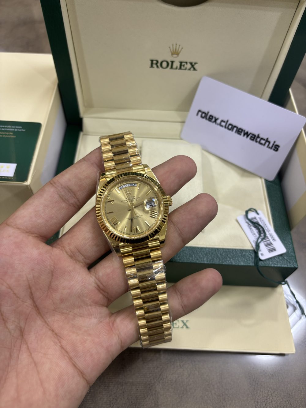 Superclone Rolex Day Date 40 228235 Yellow Gold Champange Dial - Image 4