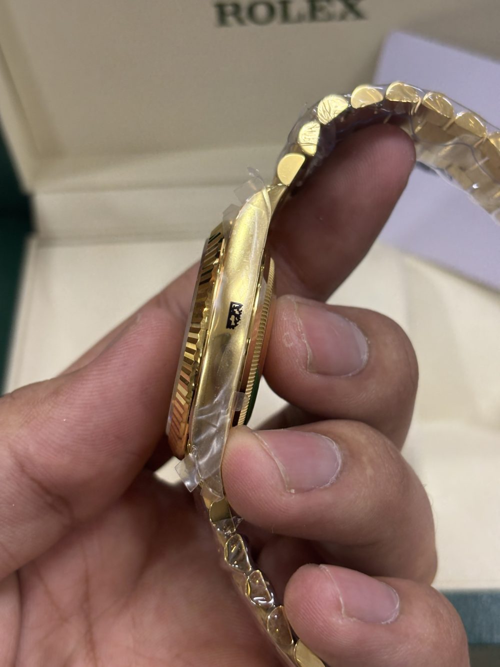 Superclone Rolex Day Date 40 228235 Yellow Gold Champange Dial - Image 7